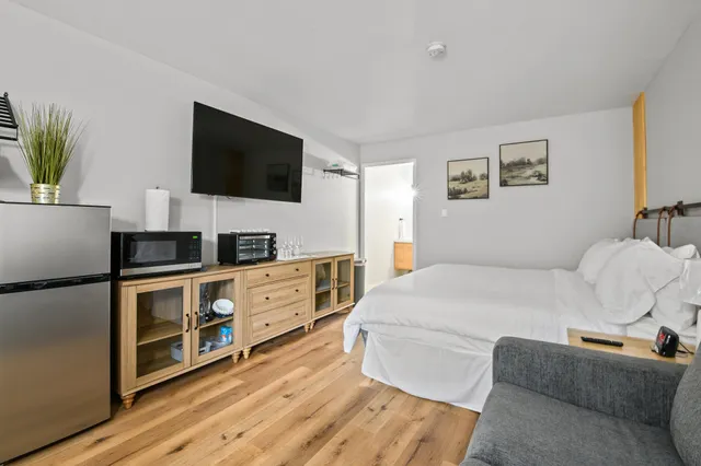 $549,900 | 12647 Highway 42, Ellison Bay, WI 54210