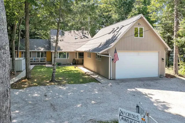 $549,900 | 12647 Highway 42, Ellison Bay, WI 54210