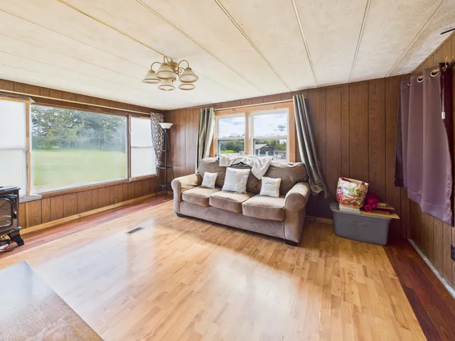 $129,000 | 1359 New Sweden Road, Woodland, ME 04736