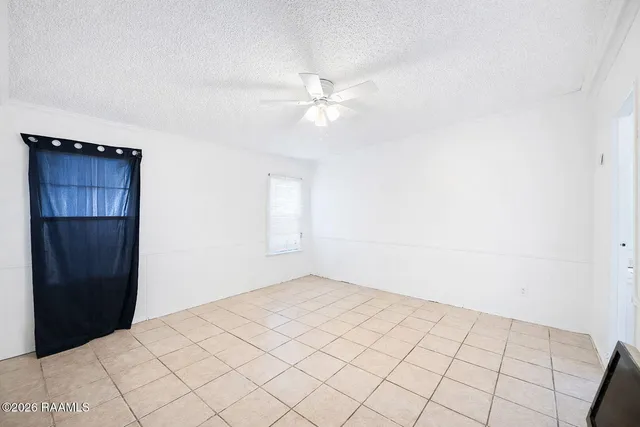 $1,200 | 929 Gazette Road, Scott, LA 70583