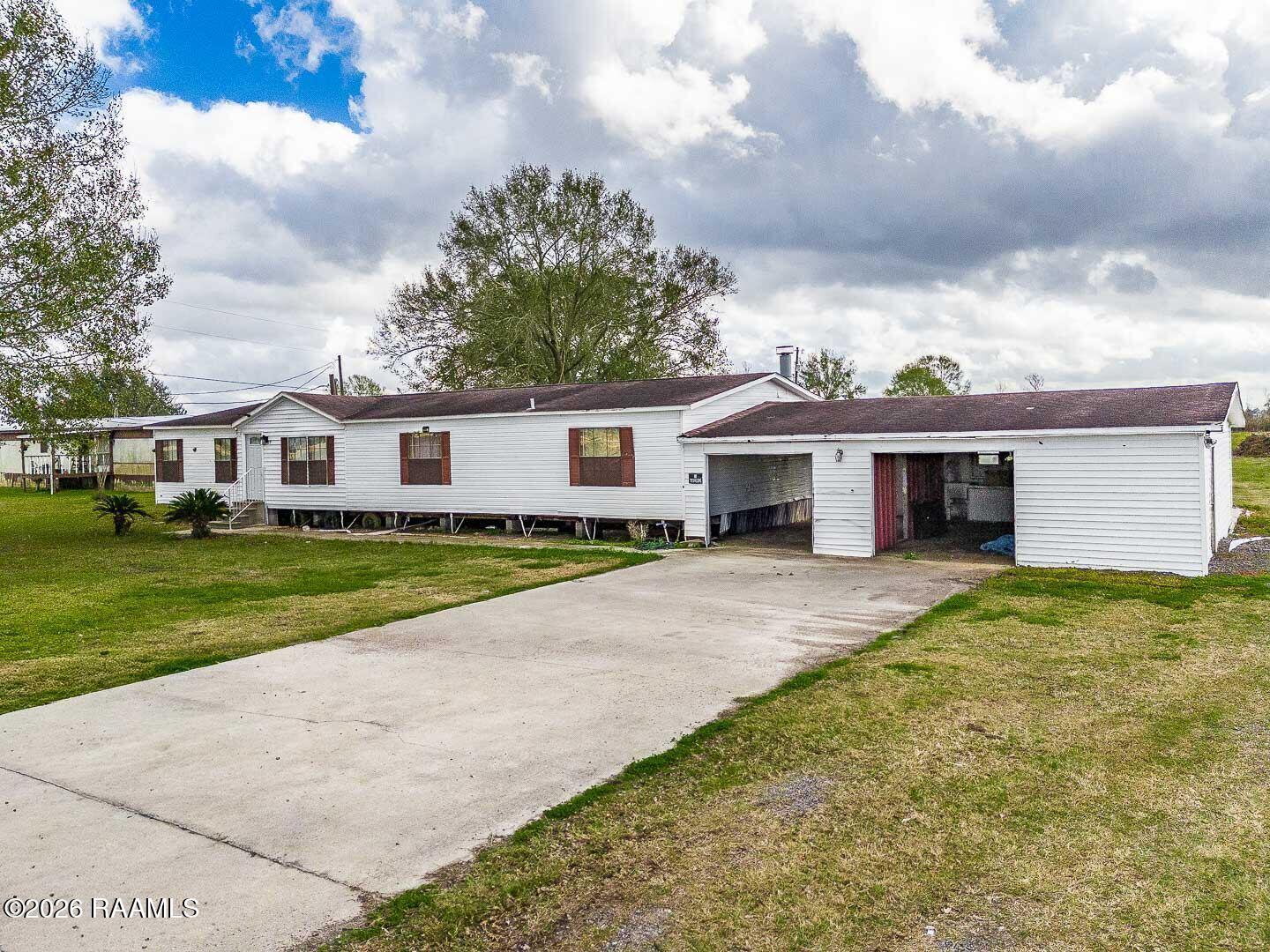 929 Gazette Road Scott, LA 70583 - Photo 2 of 32 9-web-or-mls-DJI_20260102140655_0198_D