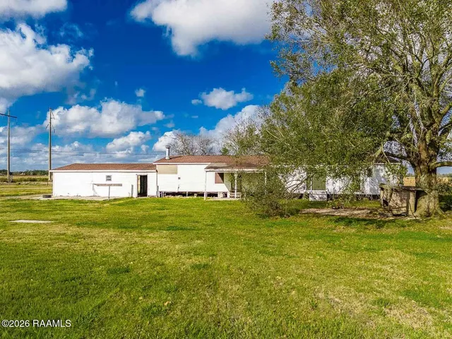 $1,200 | 929 Gazette Road, Scott, LA 70583