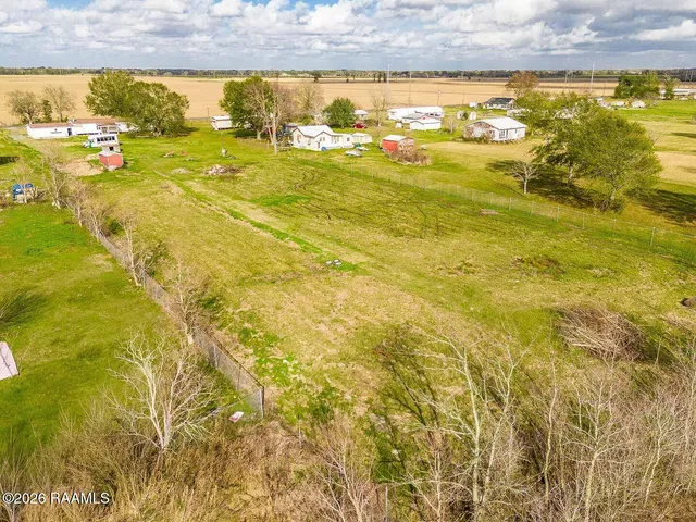 $1,200 | 929 Gazette Road, Scott, LA 70583