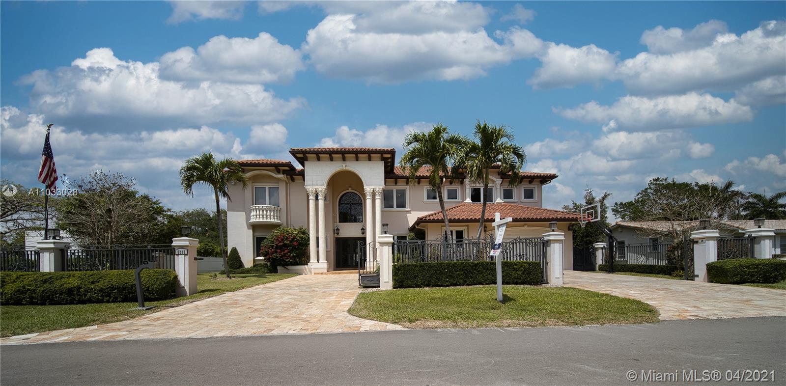 5385 Southwest 76th Street Miami, FL 33143 - Photo 2 of 65