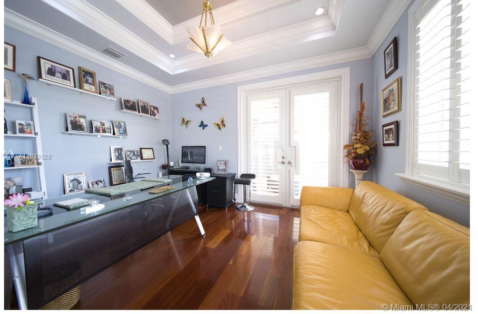 5385 Southwest 76th Street Miami, FL 33143 - Photo 33 of 65