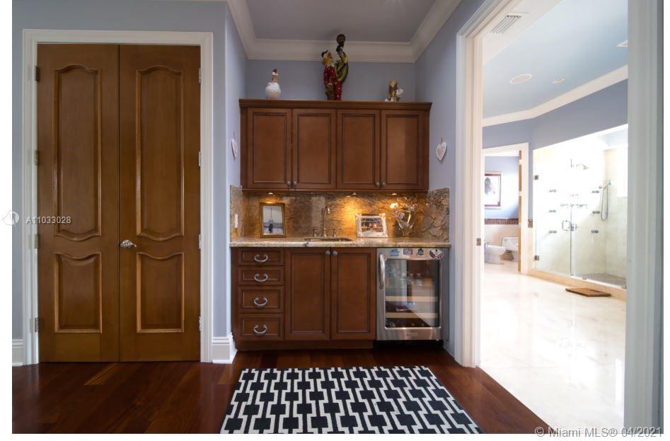 5385 Southwest 76th Street Miami, FL 33143 - Photo 34 of 65