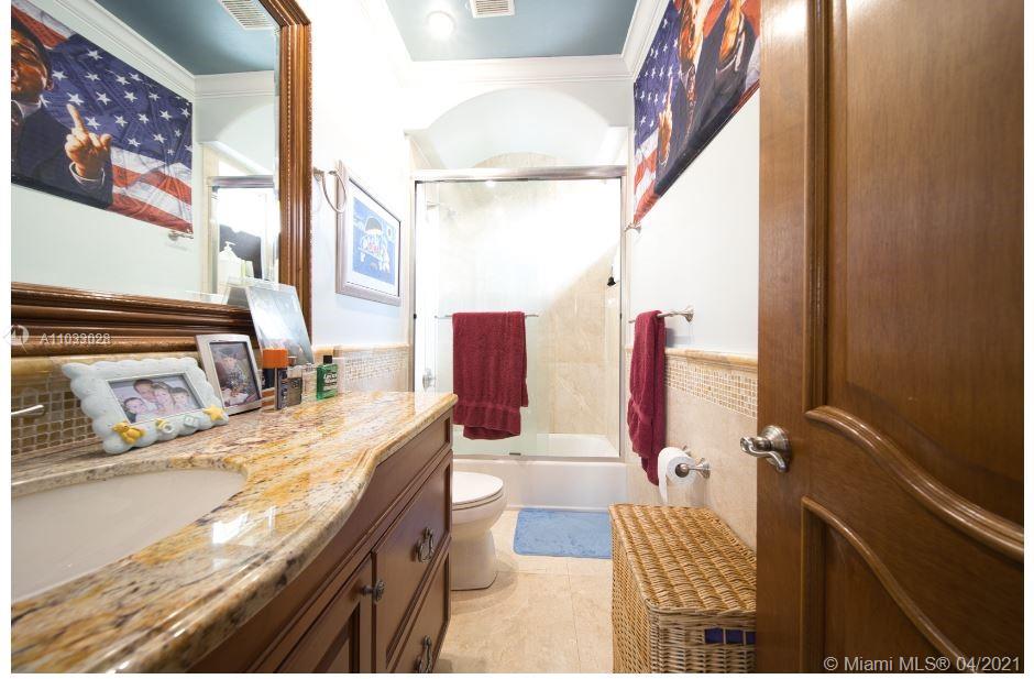 5385 Southwest 76th Street Miami, FL 33143 - Photo 43 of 65