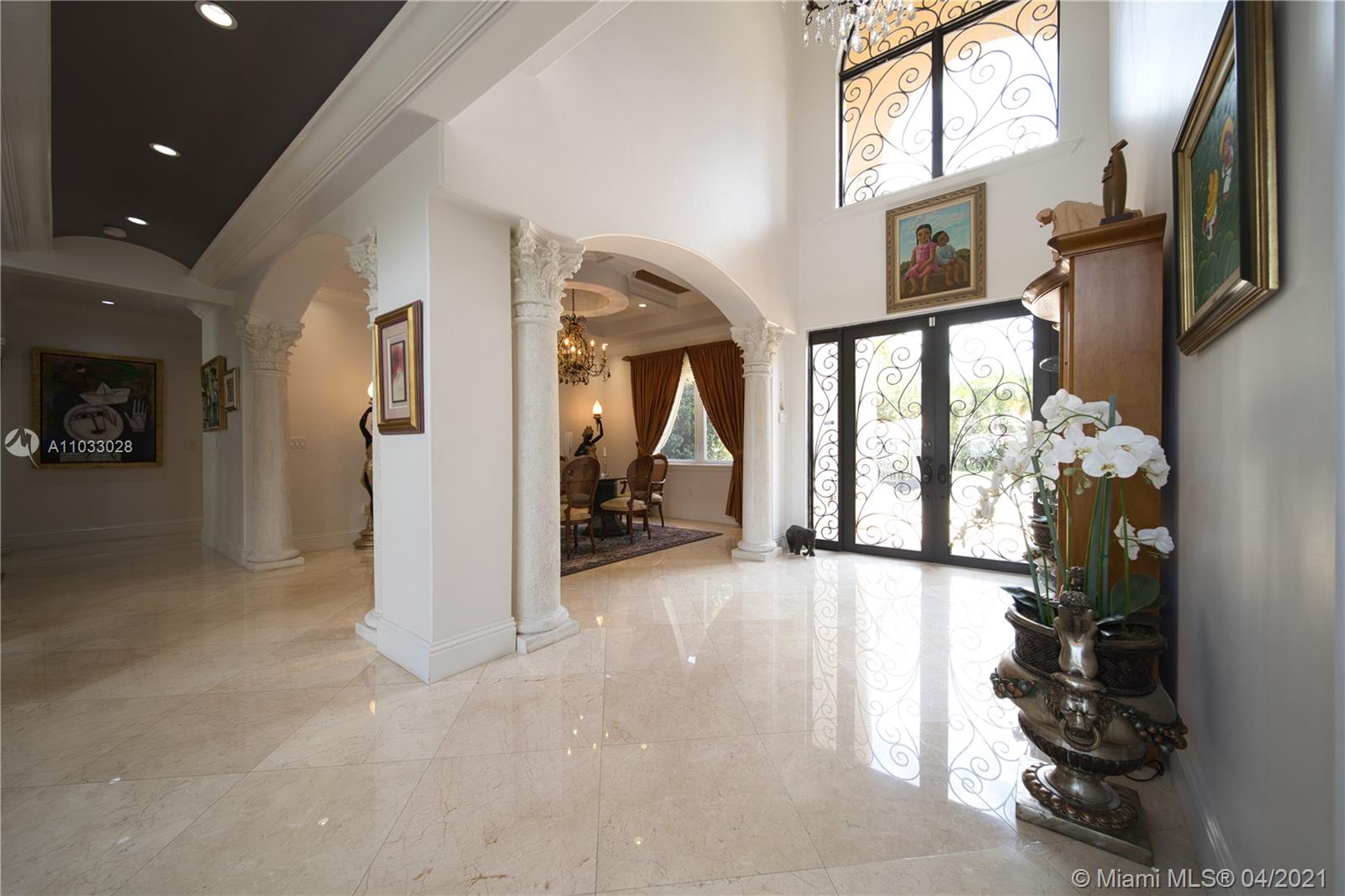 5385 Southwest 76th Street Miami, FL 33143 - Photo 6 of 65