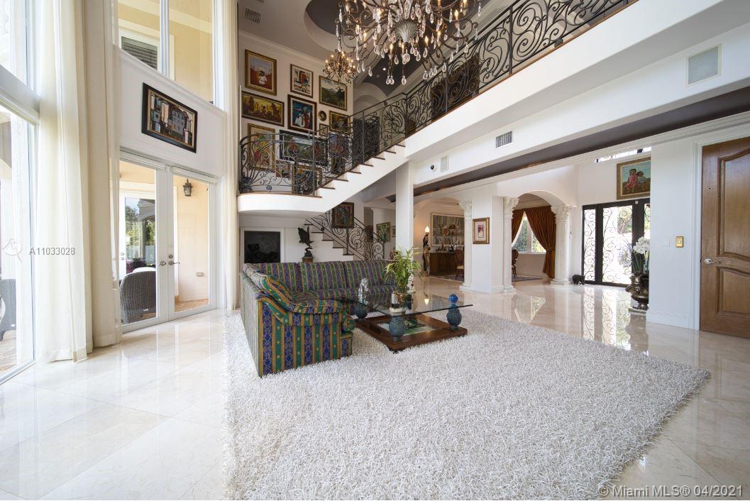 5385 Southwest 76th Street Miami, FL 33143 - Photo 8 of 65