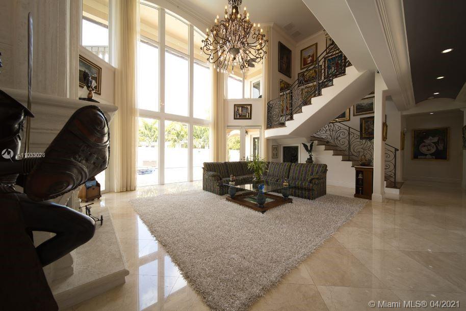 5385 Southwest 76th Street Miami, FL 33143 - Photo 9 of 65