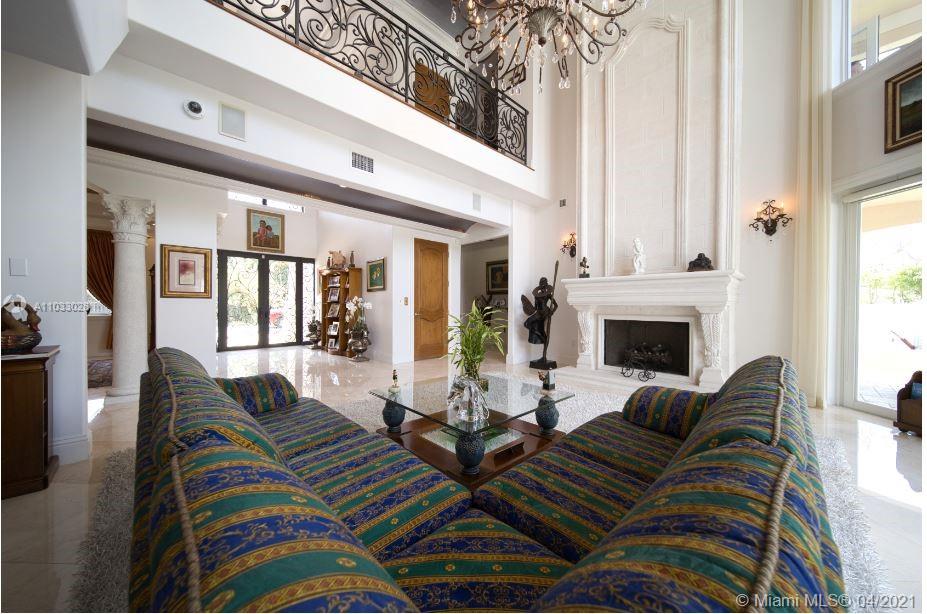 5385 Southwest 76th Street Miami, FL 33143 - Photo 10 of 65