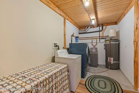 $2,995,000 | 3045 Wildhorse Road, Jackson, WY 83001