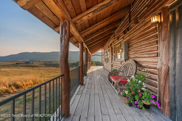 $2,995,000 | 3045 Wildhorse Road, Jackson, WY 83001