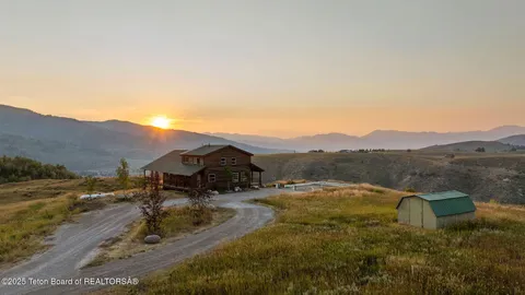 $2,995,000 | 3045 Wildhorse Road, Jackson, WY 83001