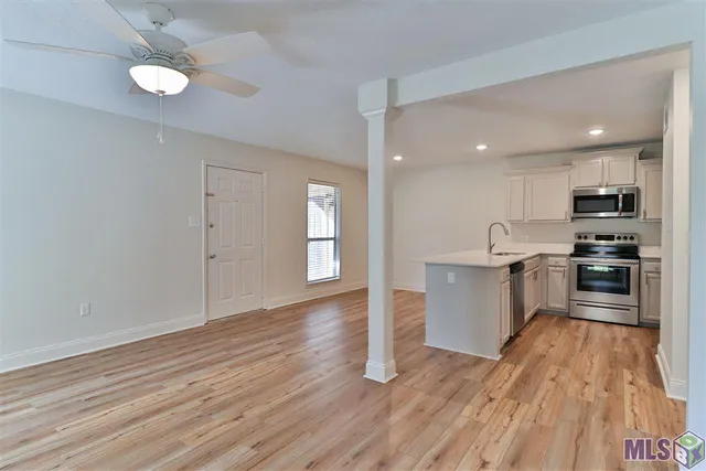 $1,245 | 11011 Cal Road, Unit 43, Baton Rouge, LA 70809
