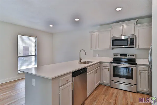 $1,245 | 11011 Cal Road, Unit 43, Baton Rouge, LA 70809