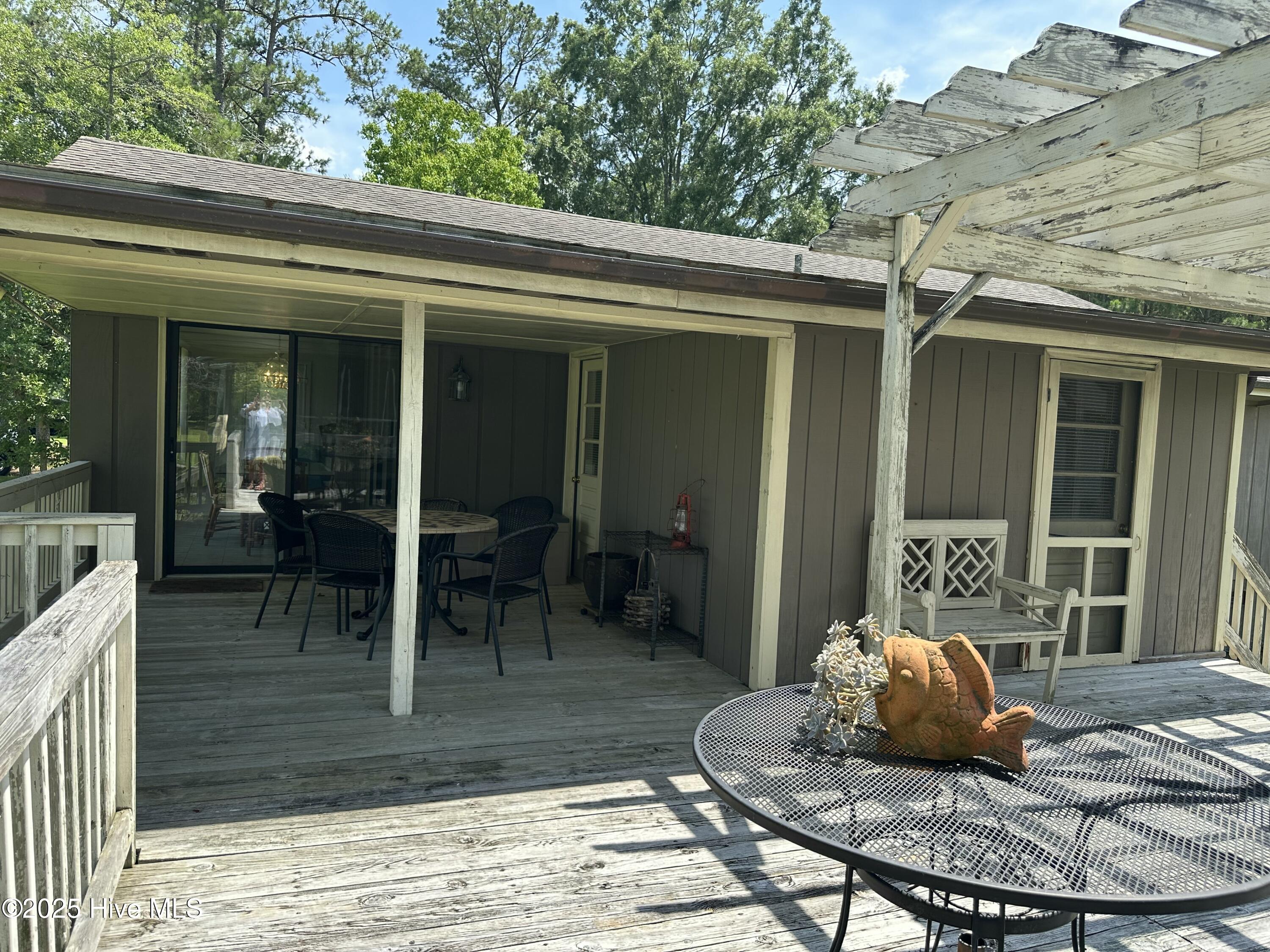 258 Hideaway Road Belhaven, NC 27810 - Photo 44 of 73 Covered sitting area