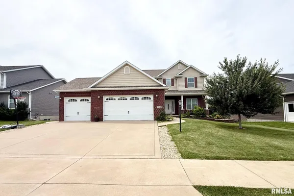 $499,000 | 11319 North Chesapeake Lane, Dunlap, IL 61525