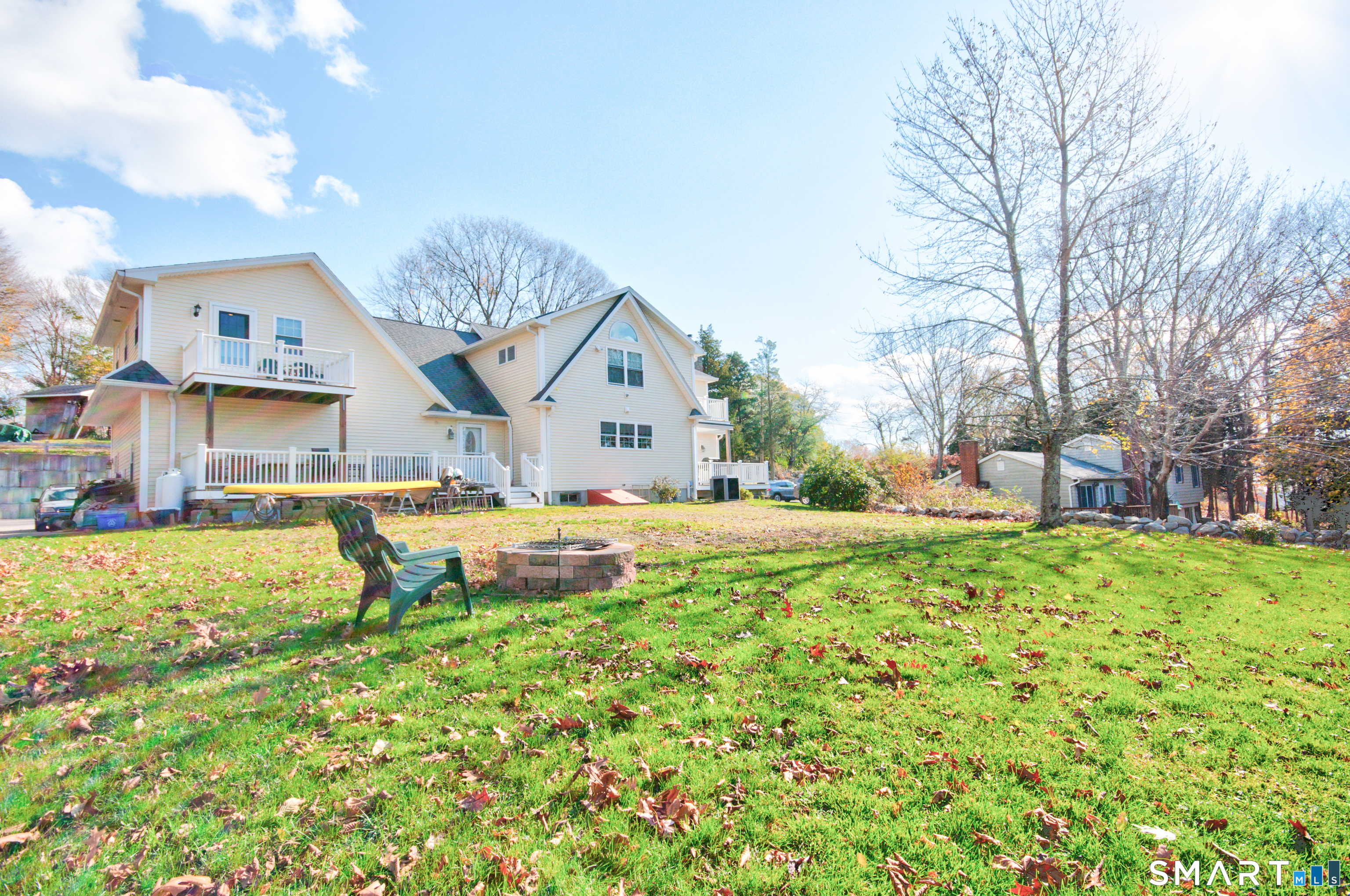 33 Chapman Road, Unit B Stonington, CT 06378 - Photo 18 of 19 Gallery Image 18