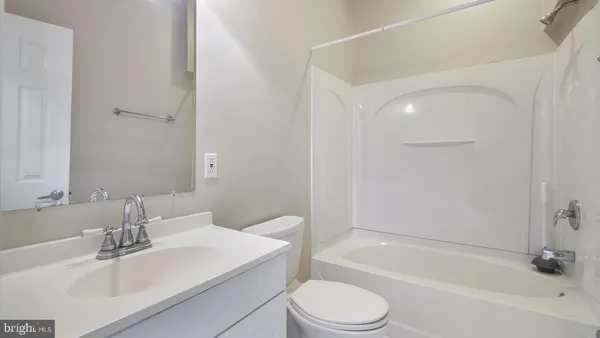 $1,950 | 22 North Main Street, Unit 3, Doylestown, PA 18901