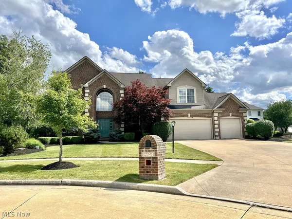 $4,100 | 12341 Paddock Circle, Strongsville, OH 44149