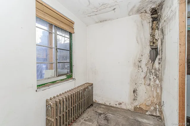 a view of a entryway