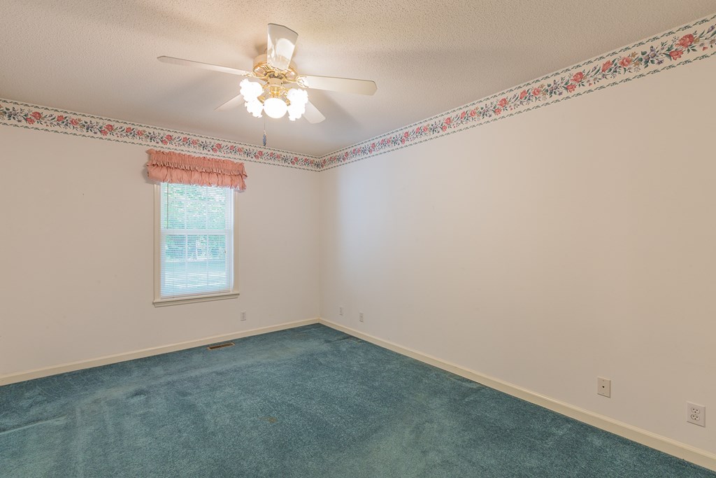 311 Johnson Road Chatsworth, GA 30705 - Photo 33 of 46 Gallery Image 33