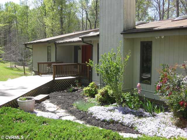 12502 Tower Road Doswell, VA 23047 - Photo 10 of 12 Exterior Front