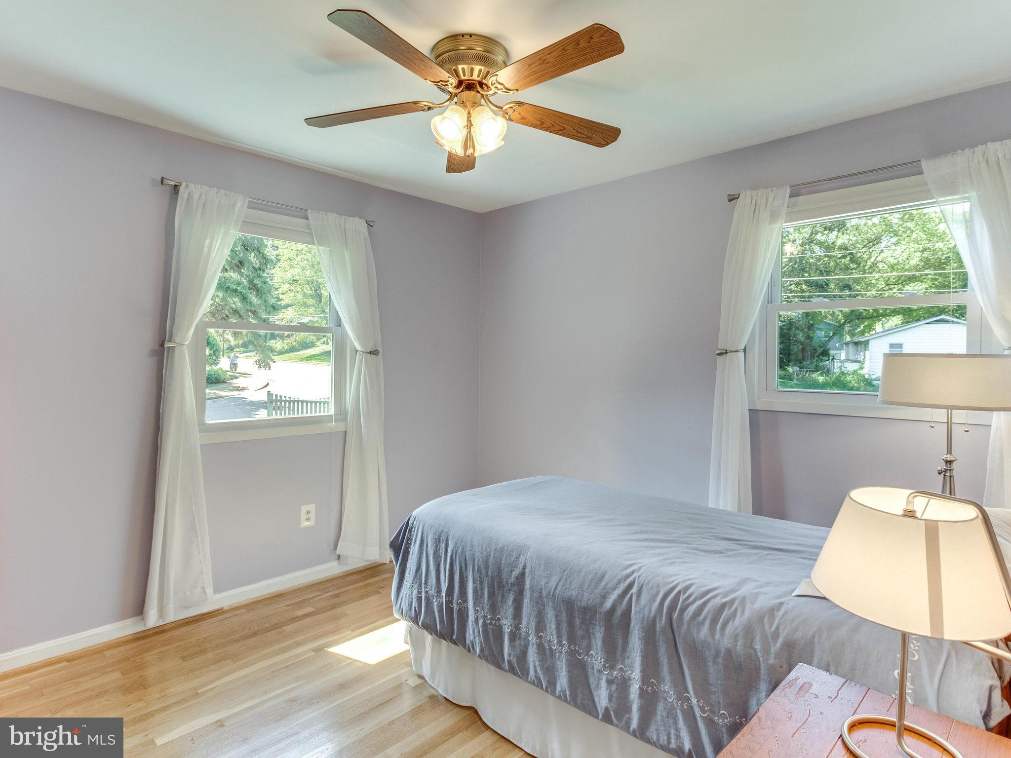6220 Tyner Street Springfield, VA 22152 - Photo 15 of 30 Bedroom 3