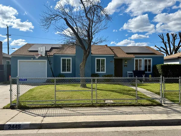 $334,900 | 2445 North Millbrook Avenue, Fresno, CA 93703