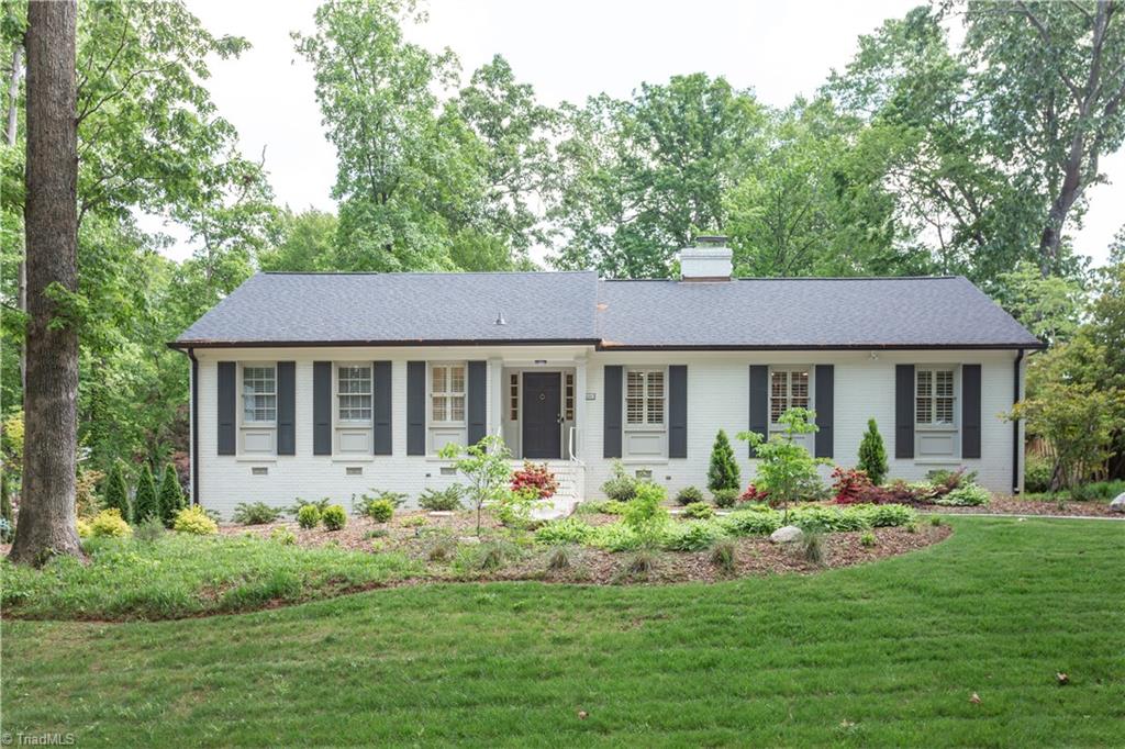 WELCOME HOME to 4403 Graham Road!