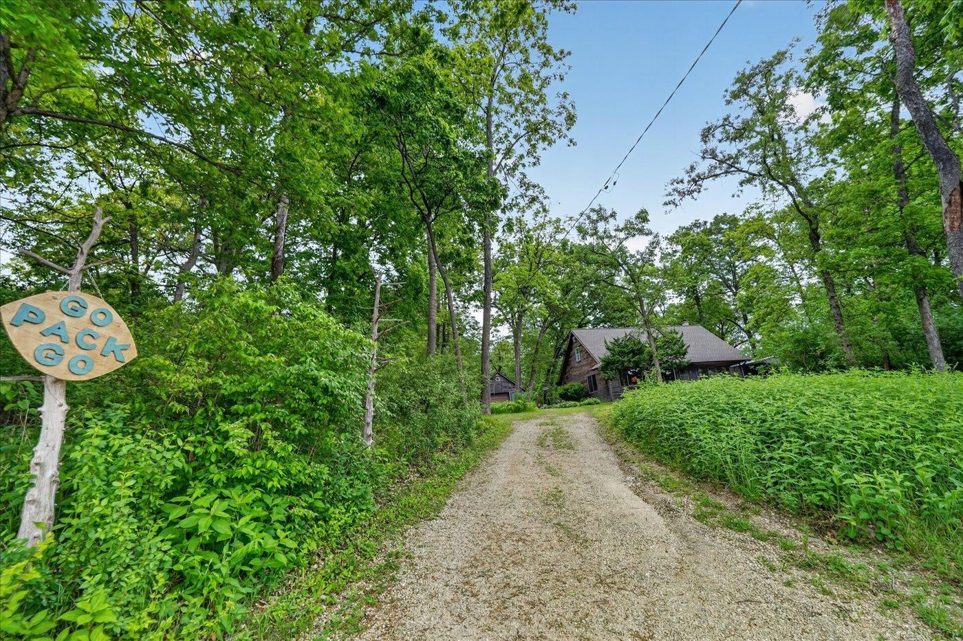 7008 Lavina Road Dane, WI 53529 - Photo 18 of 23