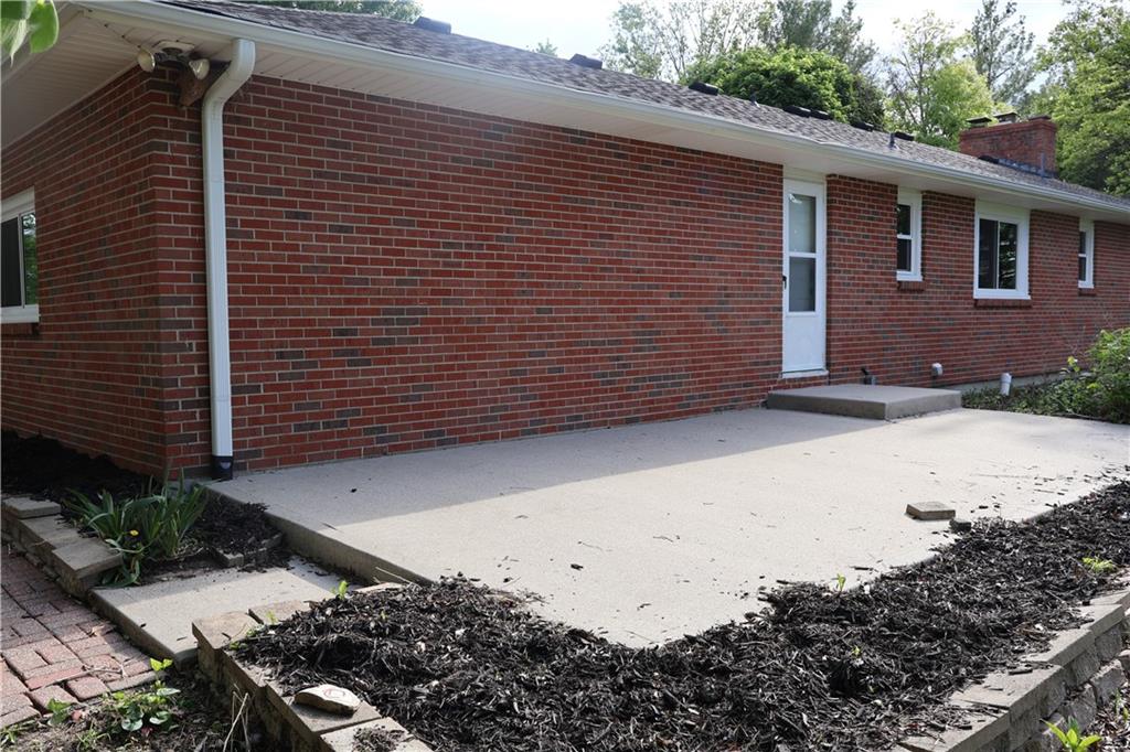281 Southwest 200th Road Centerview, MO 64019 - Photo 8 of 30