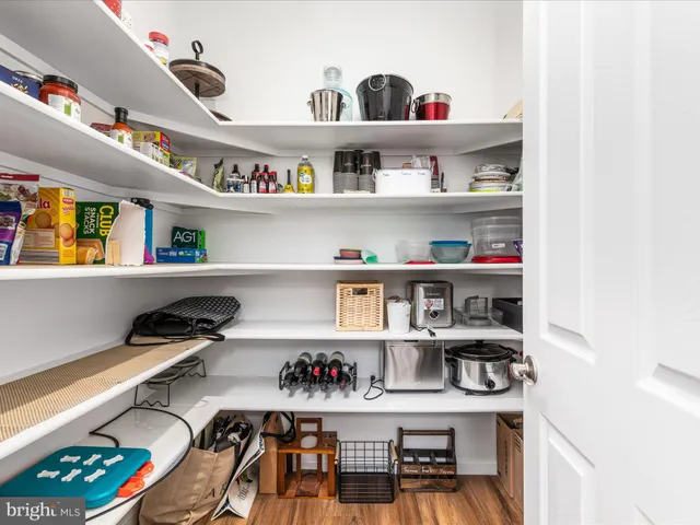 $649,000 | 127 Brandenbury Court, Stephens City, VA 22655