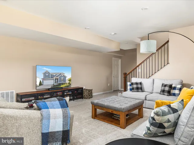 $649,000 | 127 Brandenbury Court, Stephens City, VA 22655