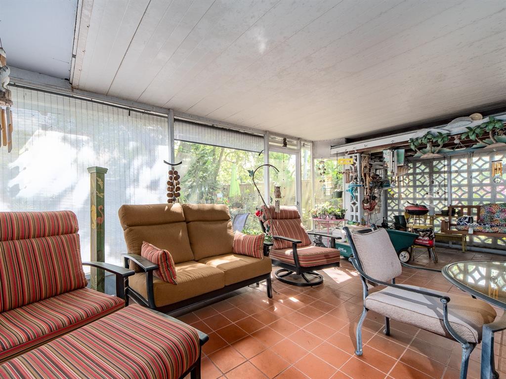 471 Sierra Circle Largo, FL 33770 - Photo 19 of 23