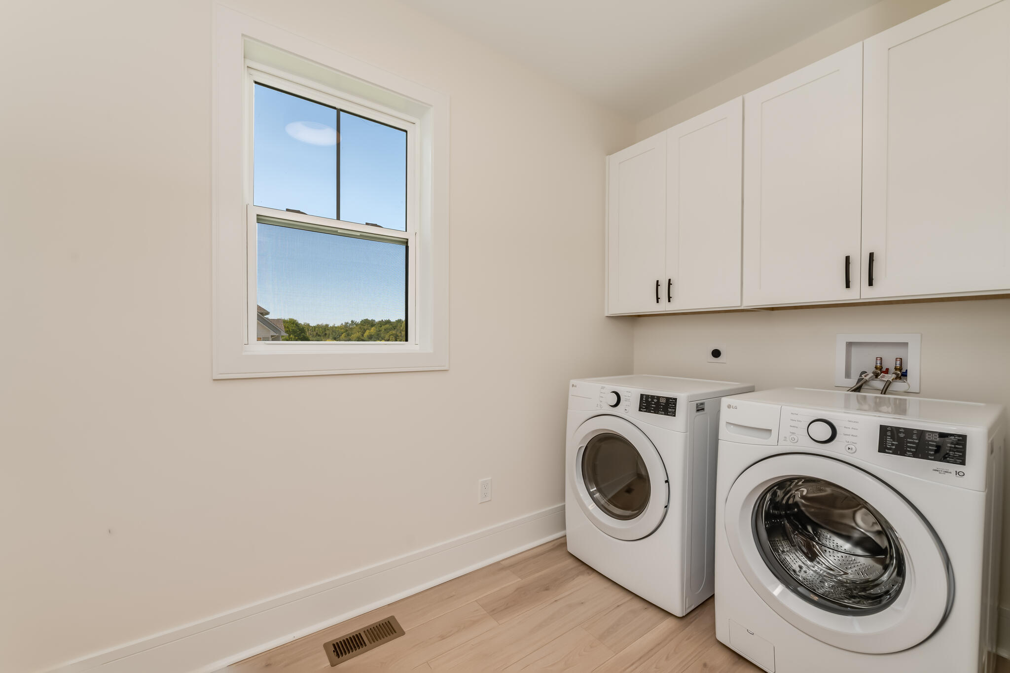 713 Greenview Circle, Unit 5518A Geneva, WI 53147 - Photo 10 of 42 GreenviewCircle-66