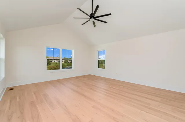 $814,000 | 713 Greenview Circle, Unit 5518A, Geneva, WI 53147