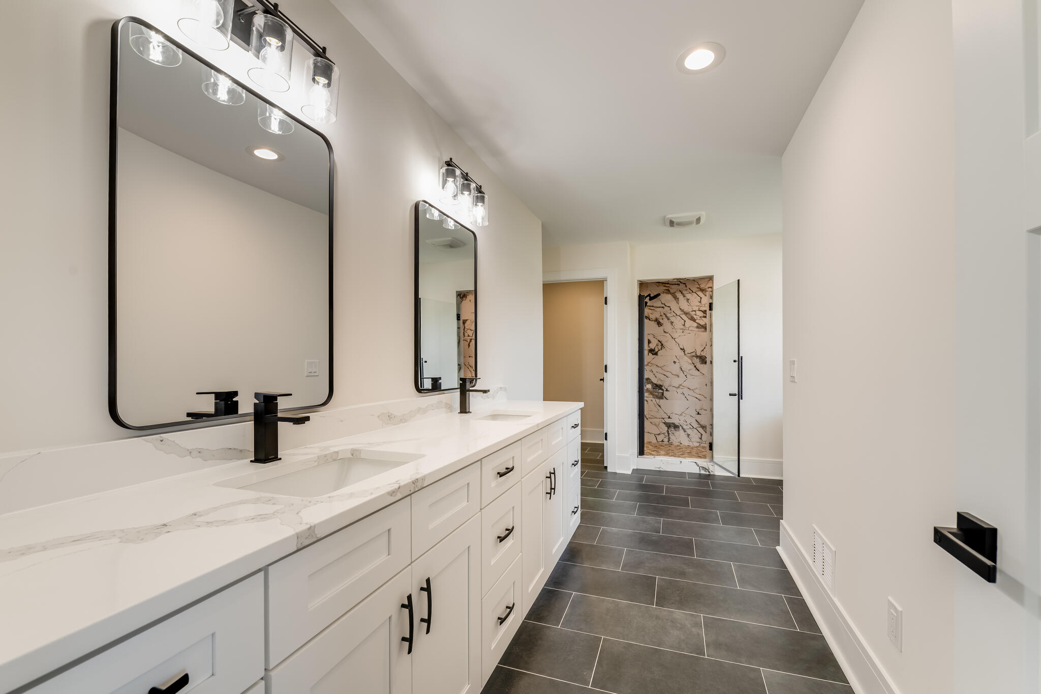 713 Greenview Circle, Unit 5518A Geneva, WI 53147 - Photo 21 of 42 GreenviewCircle-101