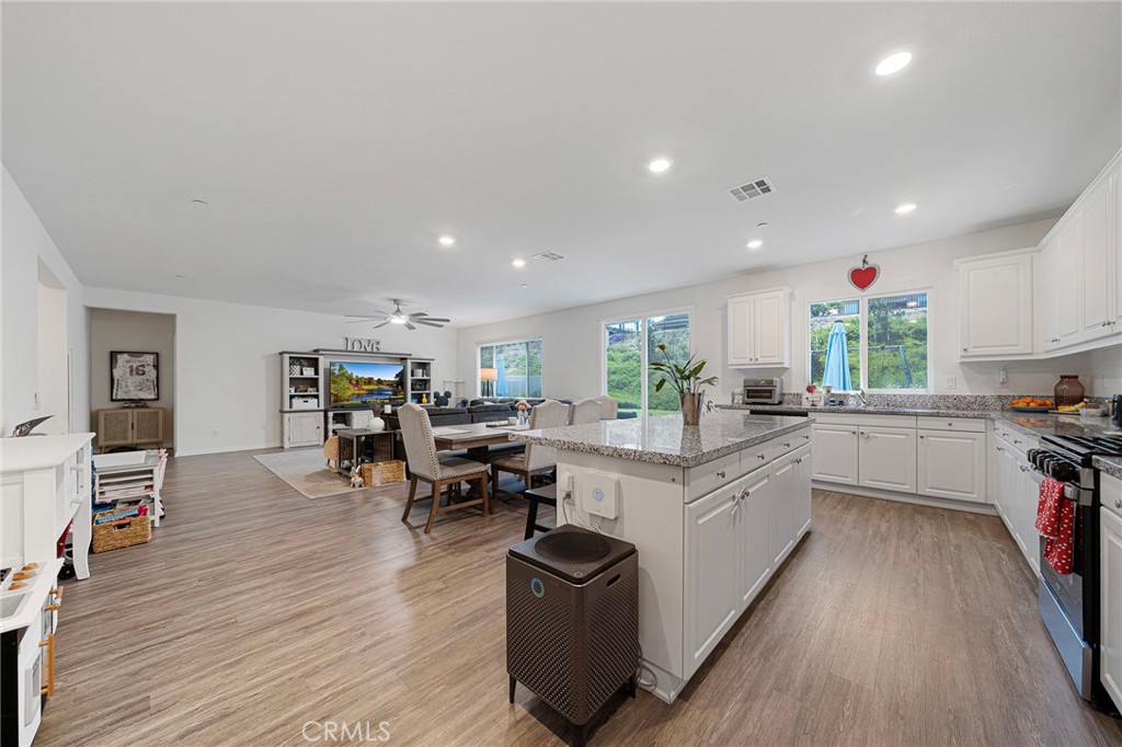 7874 Brass Kettle Circle Riverside, CA 92507 - Photo 6 of 25