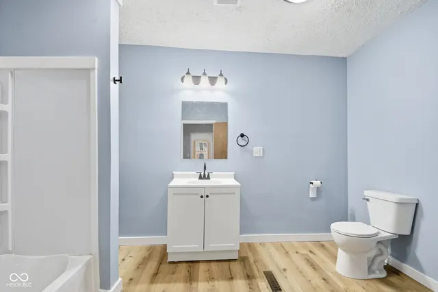 $169,900 | 512 North 16th Street, New Castle, IN 47362