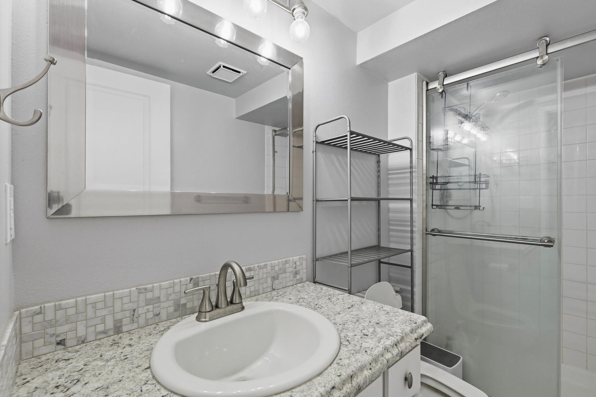 5917 North Addison Street Spokane, WA 99208 - Photo 21 of 34
