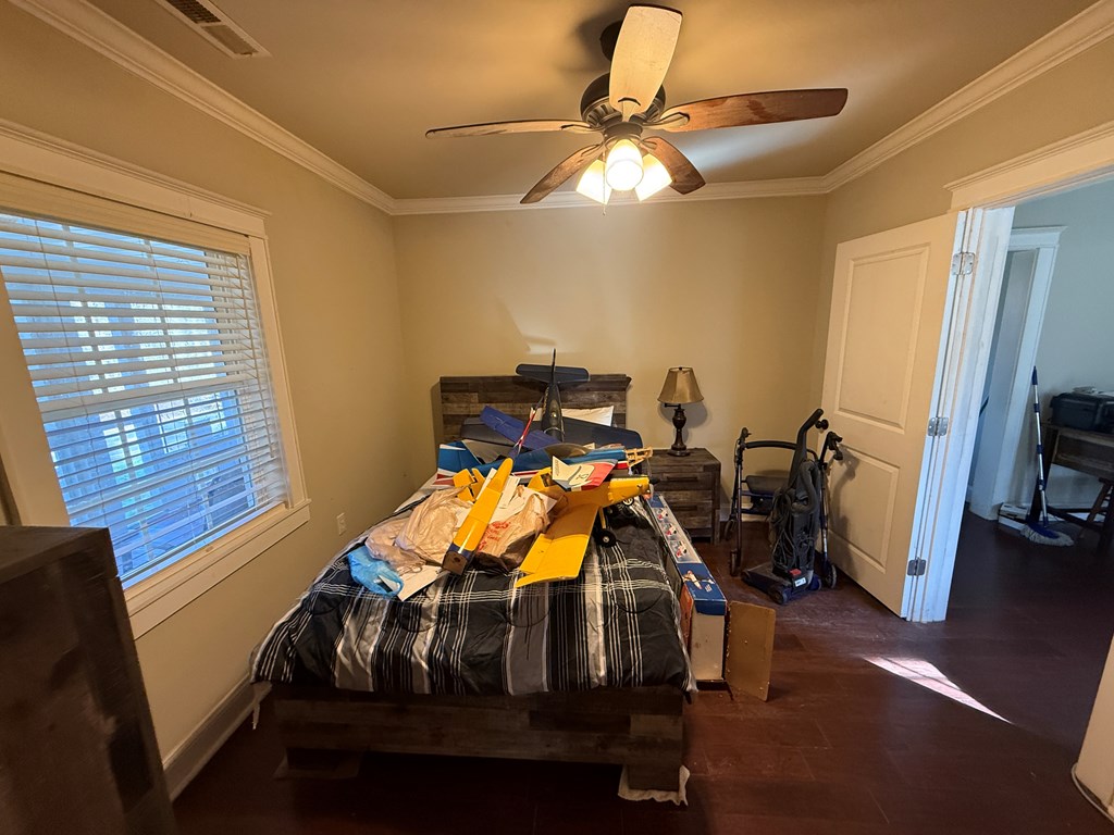4357 Fairview Road Andrews, NC 28901 - Photo 16 of 25 a view of a room with gym equipment