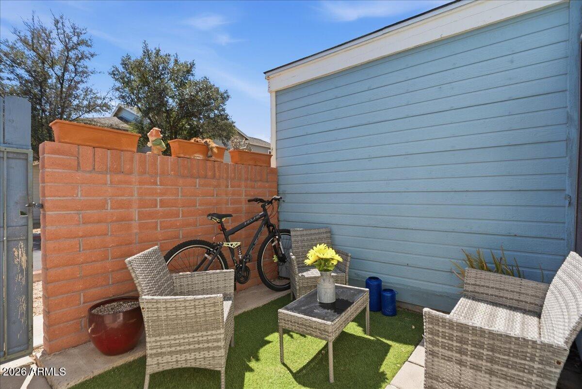 510 North Alma School Road, Unit 101 Mesa, AZ 85201 - Photo 13 of 21 04-510 N Alma School Rd Unit 10_RedHogMe