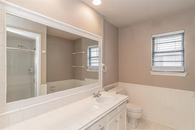 $2,795 | 4629 Washburn Avenue, Fort Worth, TX 76107