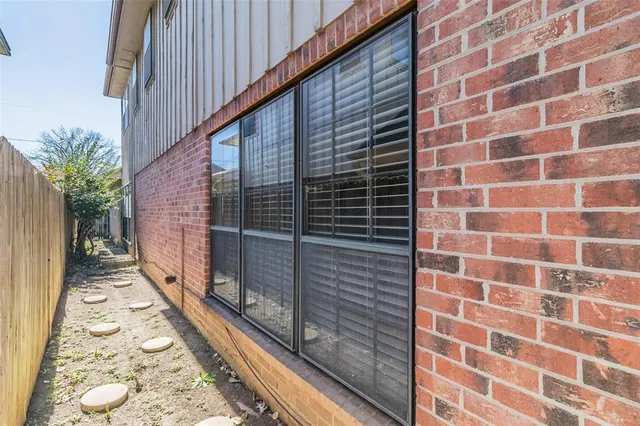 $2,795 | 4629 Washburn Avenue, Fort Worth, TX 76107