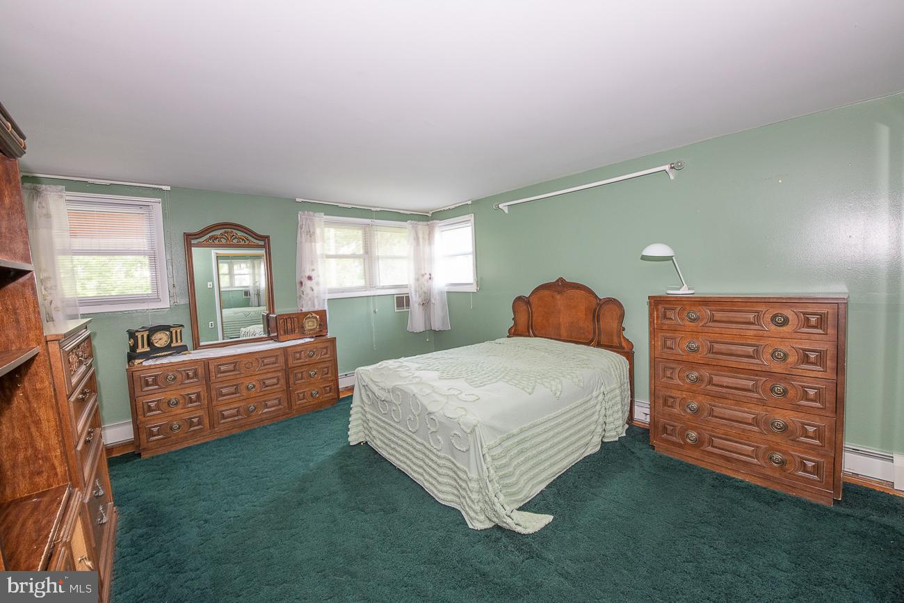 260 Frederick Road Havertown, PA 19083 - Photo 11 of 17