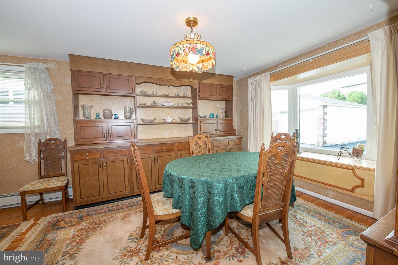 260 Frederick Road Havertown, PA 19083 - Photo 4 of 17