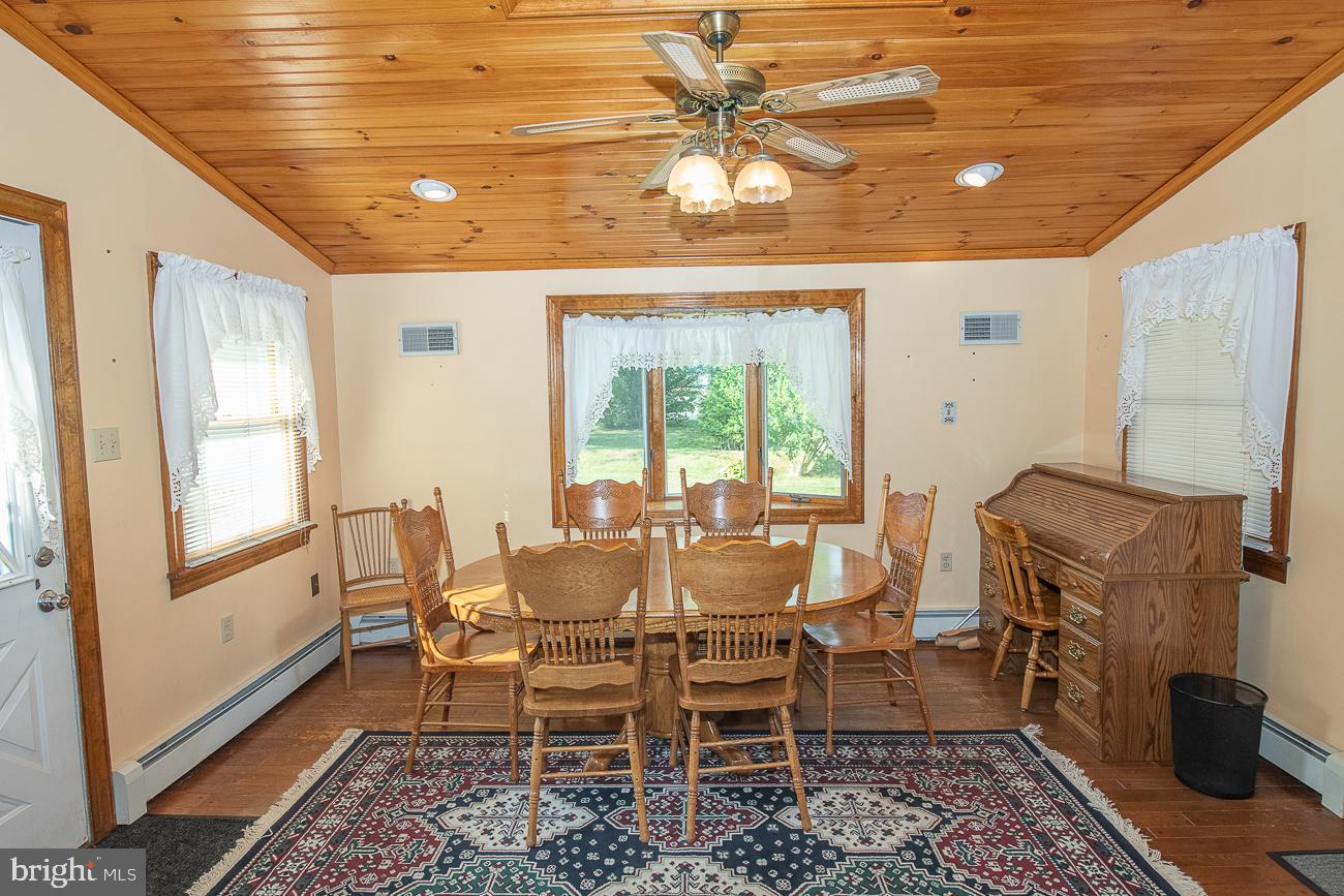 260 Frederick Road Havertown, PA 19083 - Photo 5 of 17