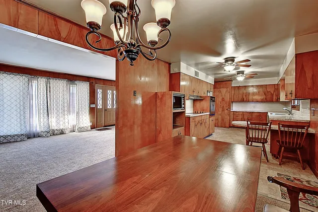 $270,000 | 528 Bays View Road, Kingsport, TN 37660